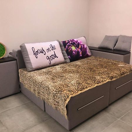 Nigoyana,23 Apartment Вокзал Днепр Buitenkant foto